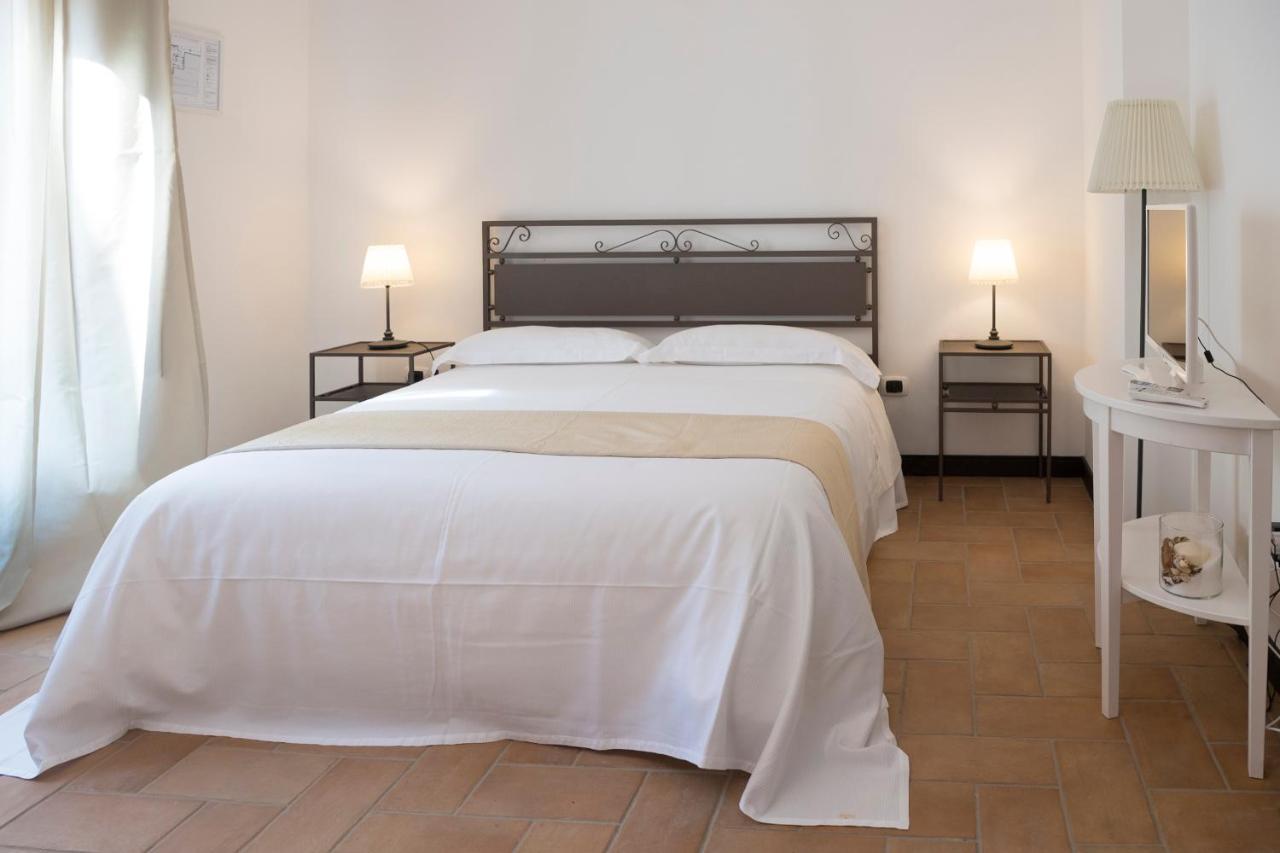 Hotel Domus Giuliae à Trecastagni Extérieur photo