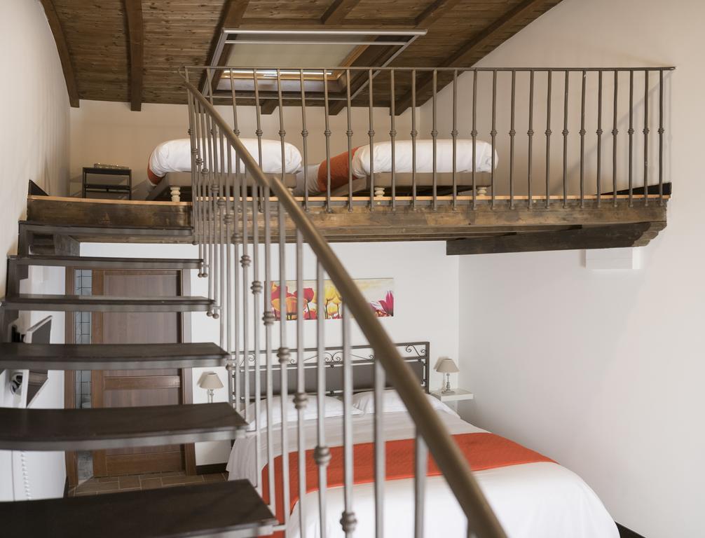 Hotel Domus Giuliae à Trecastagni Extérieur photo