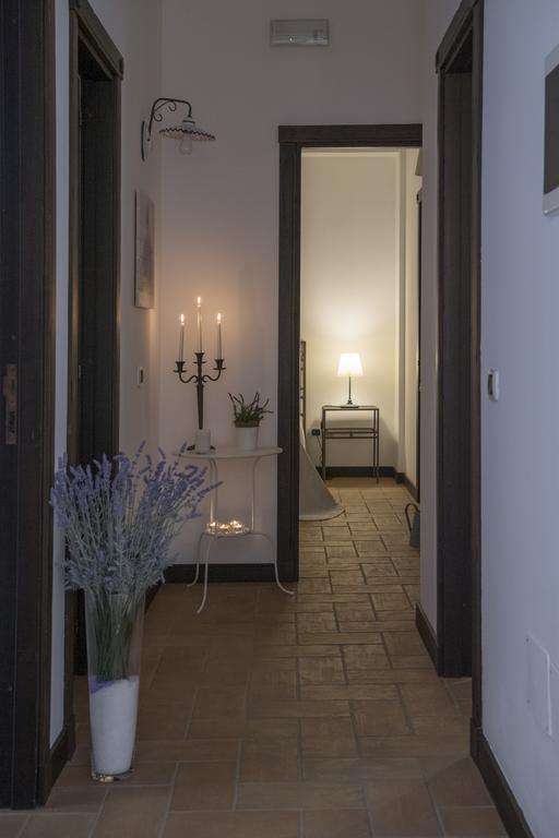 Hotel Domus Giuliae à Trecastagni Extérieur photo